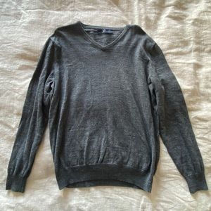 J Crew Men’s V Neck sweater - large